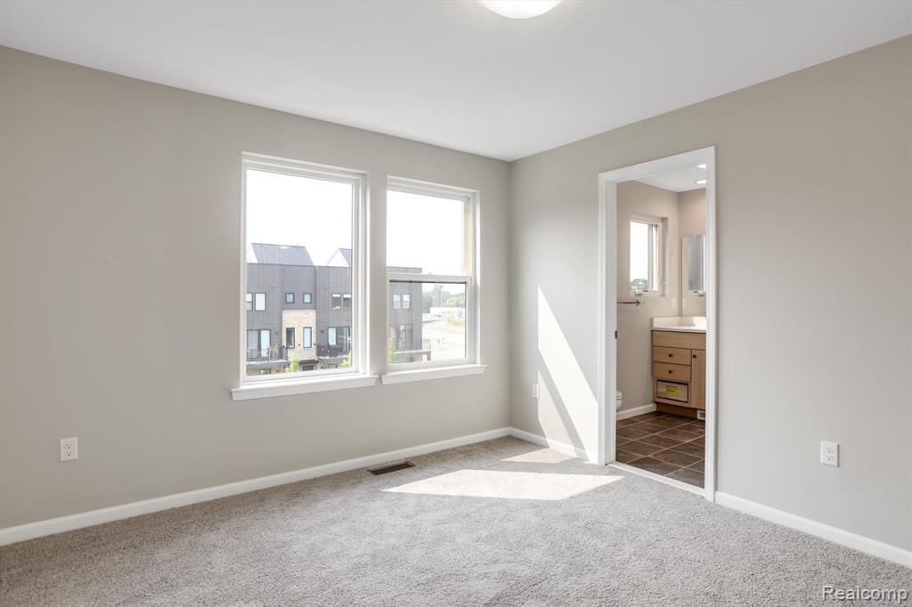 1048 Friends Drive, 4, Detroit, MI 48207 — Photo 30