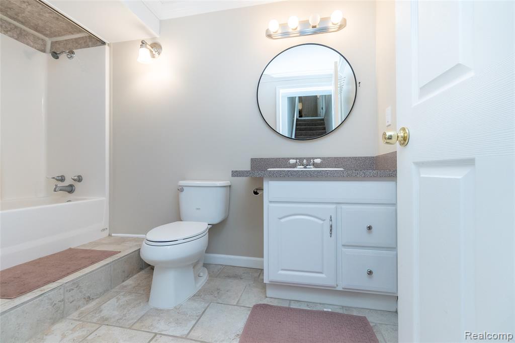 9414 Timber Ridge Drive, Grand Blanc, MI 48439 — Photo 33
