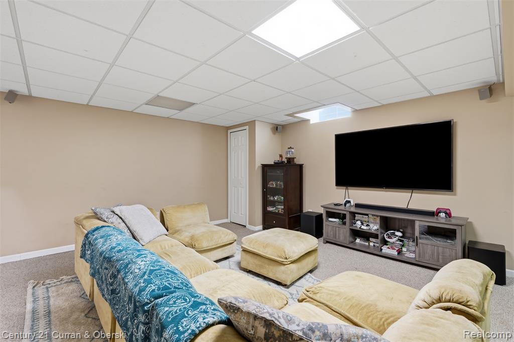 47008 Cider Mill Drive, Novi, MI — Photo 39