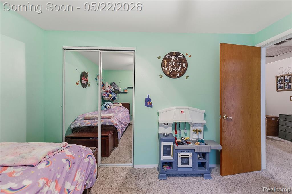 47735 Jeffry, Utica, MI 48317 — Photo 25