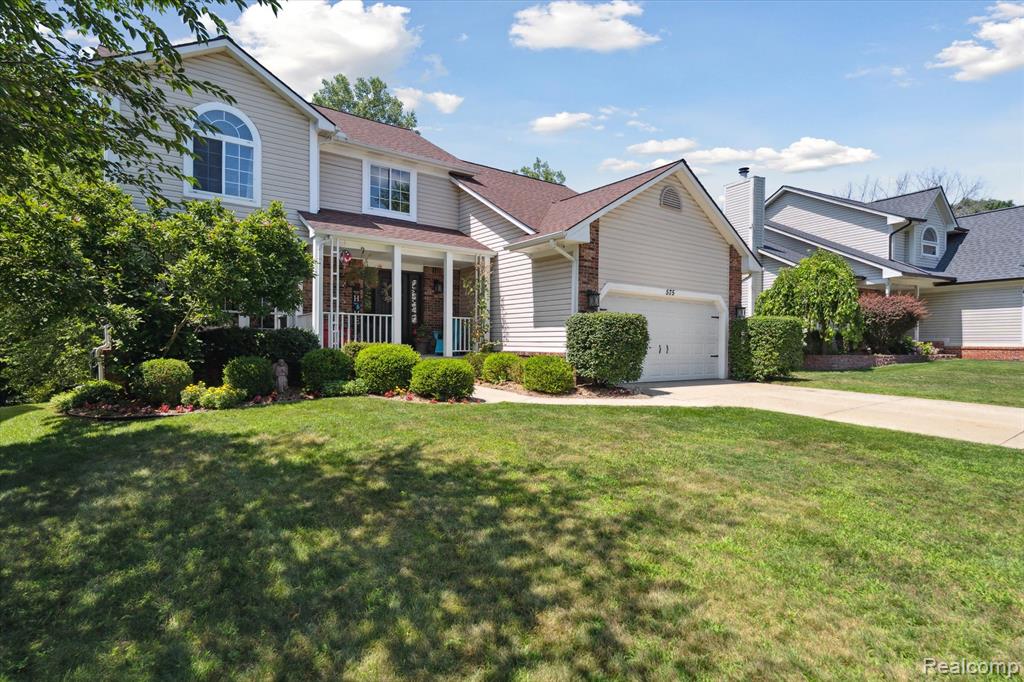 575 Thornehill Trail, Oxford, MI 48371 — Photo 2