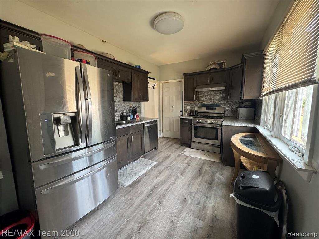 6815 Mettetal Street, Detroit, MI 48228 — Photo 9
