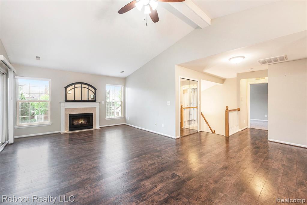 56510 SCOTLAND Boulevard, Shelby Twp, MI 48316 — Photo 2
