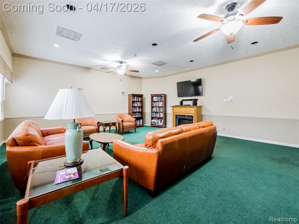 43000 12 Oaks Crescent Drive, 5022, Novi, MI 48377 — Photo 27