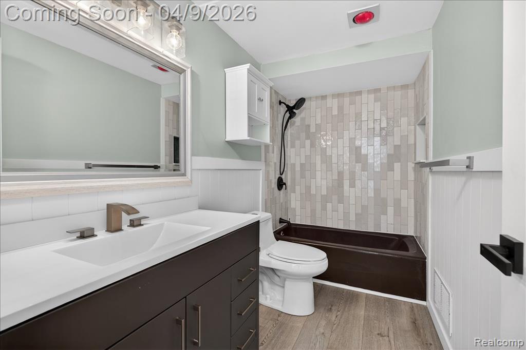 3955 Cambrook Lane, Waterford, MI 48329 — Photo 26