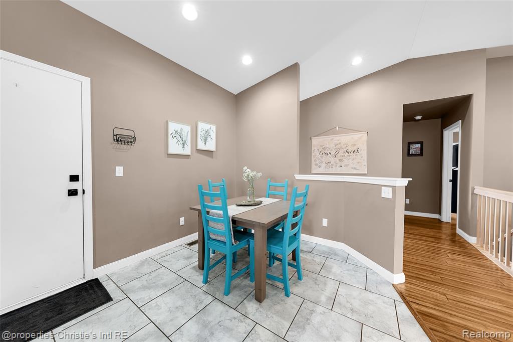 52287 Huntley Avenue, New Baltimore, MI 48047 — Photo 12