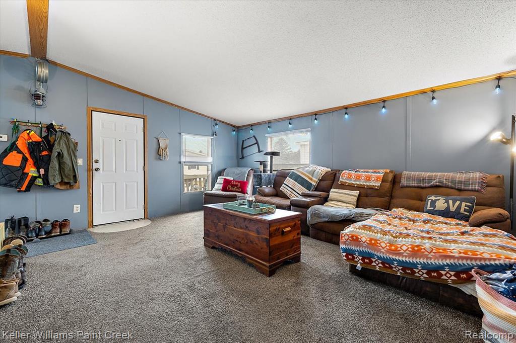 2119 Redwood Avenue, Columbus, MI — Photo 3
