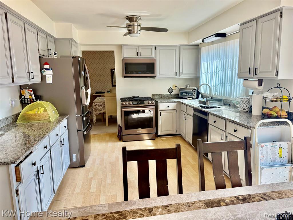 5481 S Piccadilly Circle, West Bloomfield, MI — Photo 7
