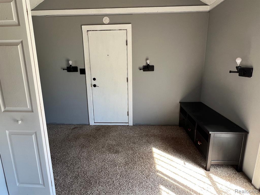 5456 N ELMS Road, Flushing, MI 48433 — Photo 44