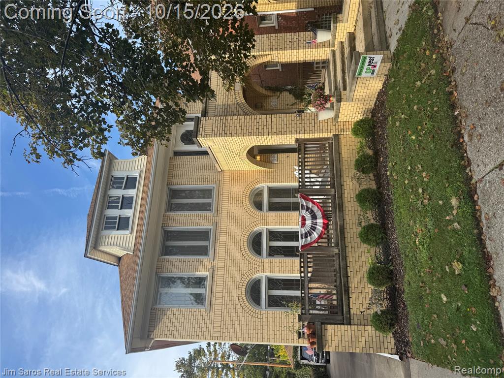 1407 Somerset Avenue, Grosse Pointe Park, MI 48230
