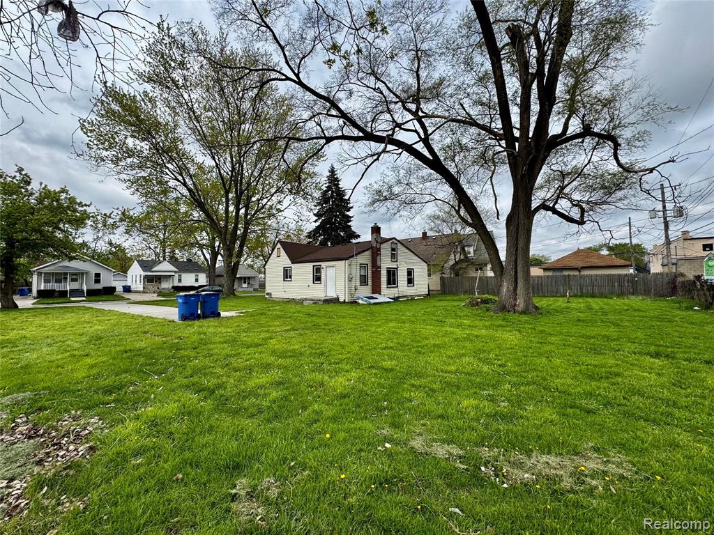 8045 Cadillac Avenue, Warren, MI 48089 — Photo 19