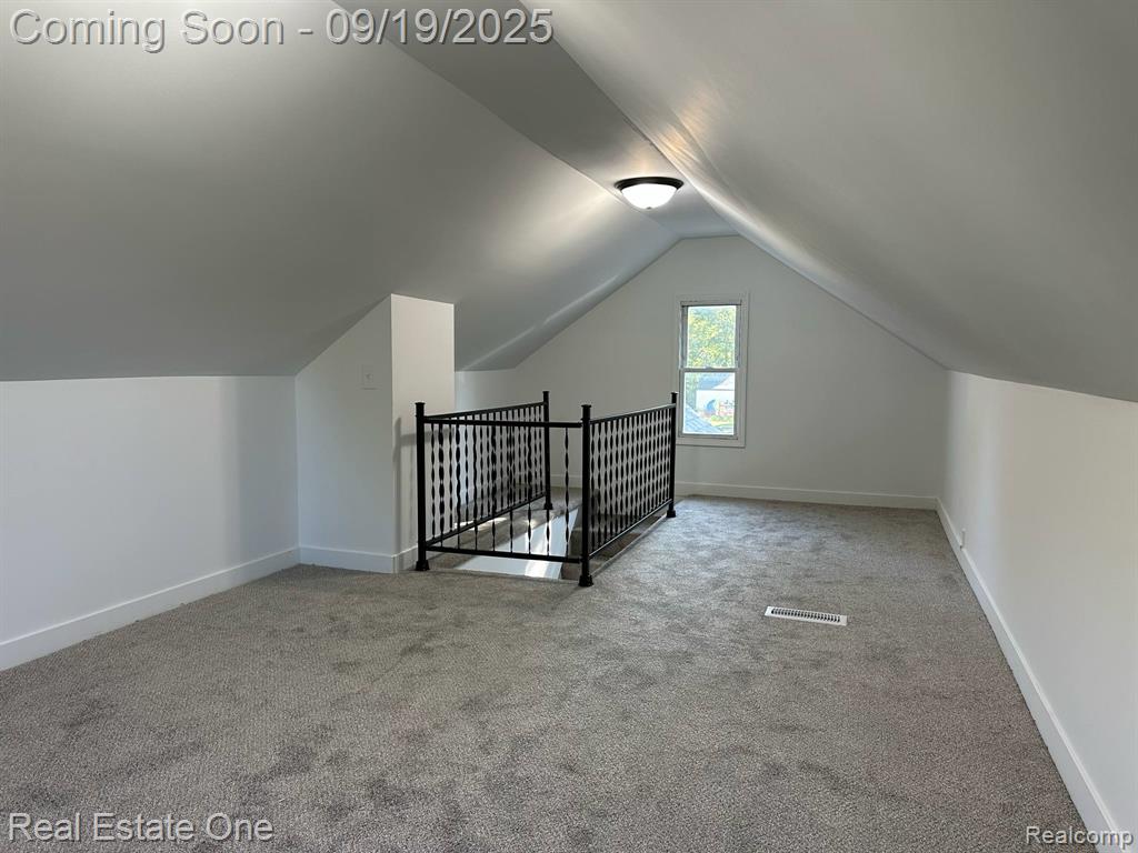 6089 Lapeer Road, Burton, MI 48509 — Photo 22