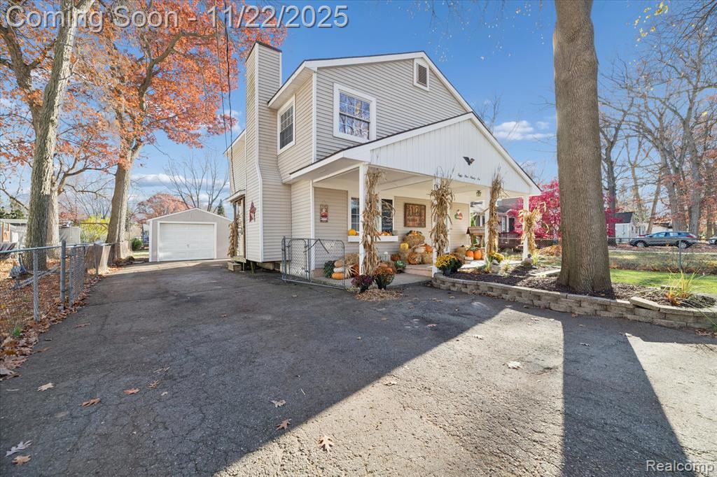 4196 Lotus Drive, Waterford, MI 48329 — Photo 37