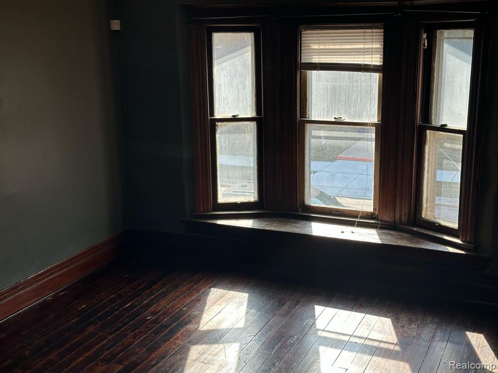 4132 SEMINOLE Street, Detroit, MI 48214 — Photo 6