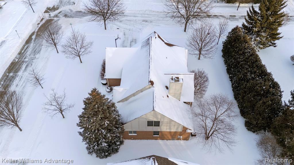 2850 Santia Drive, Troy, MI, 48085