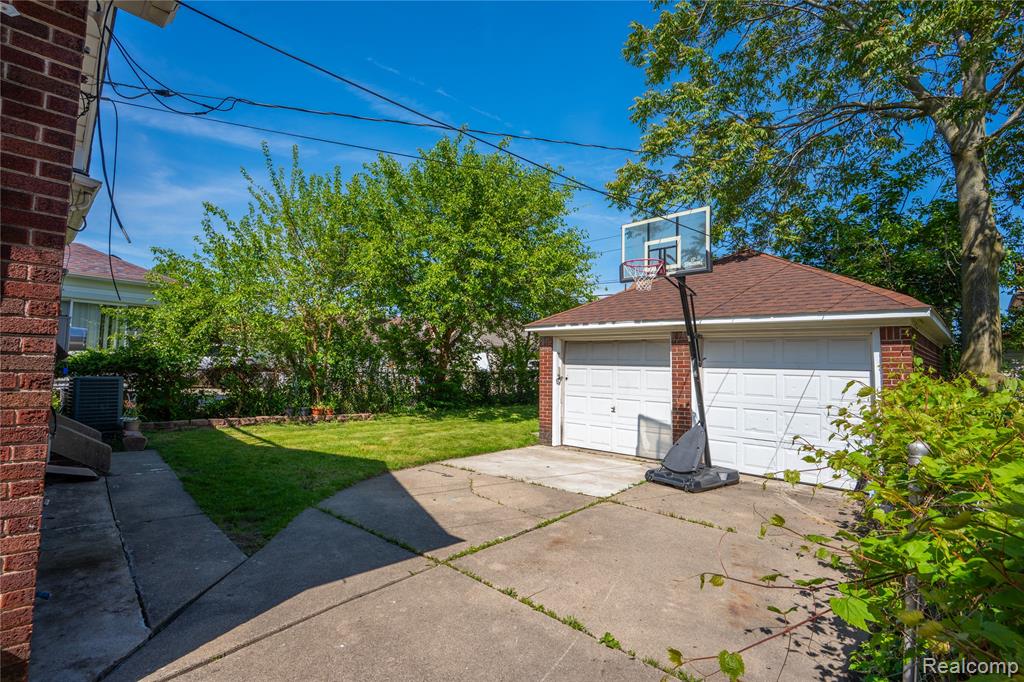 7620 Middlepointe Street, Dearborn, MI 48126 — Photo 29