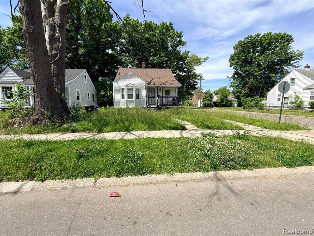 6215 Radnor Street, Detroit, MI 48224 — front exterior