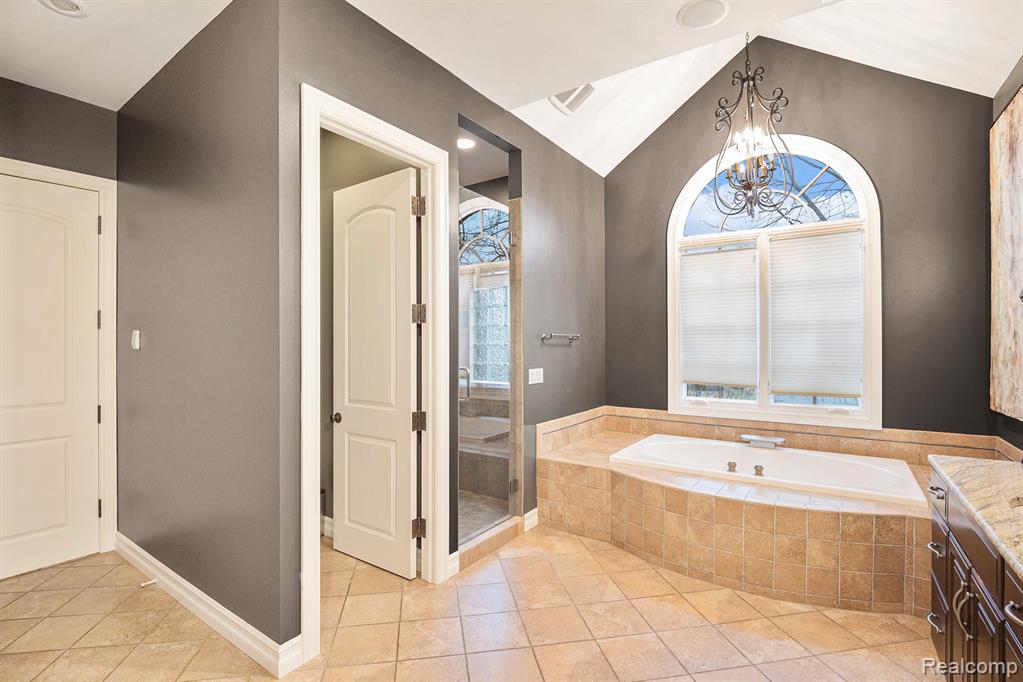 8301 Misty, Grand Blanc, MI 48439 — Photo 18