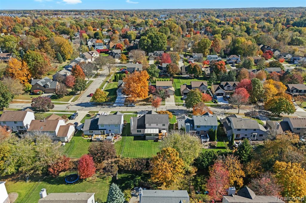 1883 Willowicke Drive, Wixom, MI 48393 — Photo 25