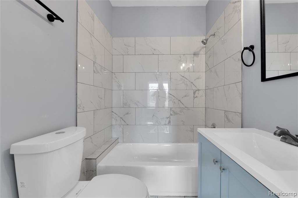 2653 LOTHROP Street, Detroit, MI 48206 — Photo 12