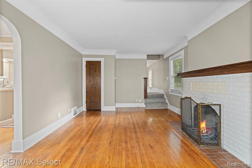 619 Frank Street, Flint, MI 48504 — Photo 10
