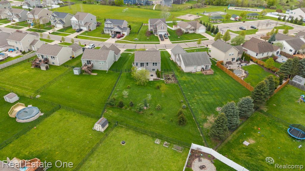 3513 Amber Oaks Drive, Howell, MI 48855 — Photo 41