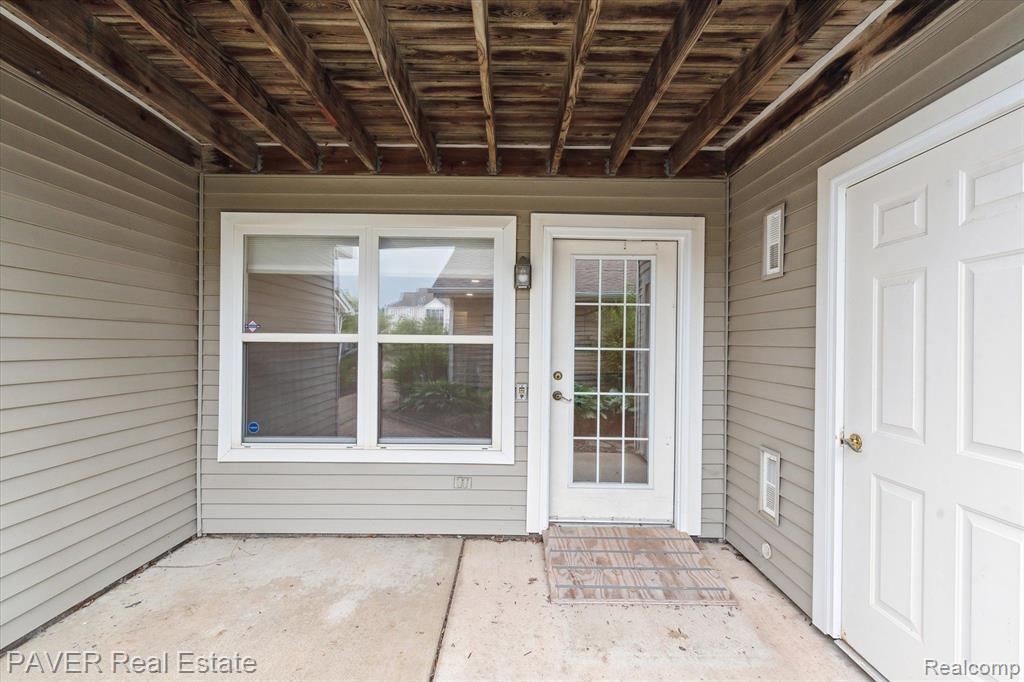 1565 WEATHERSTONE Drive, Ann Arbor, MI 48108 — Photo 34