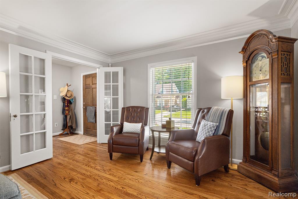 430 S VERNON Street, Dearborn, MI 48124 — Photo 9