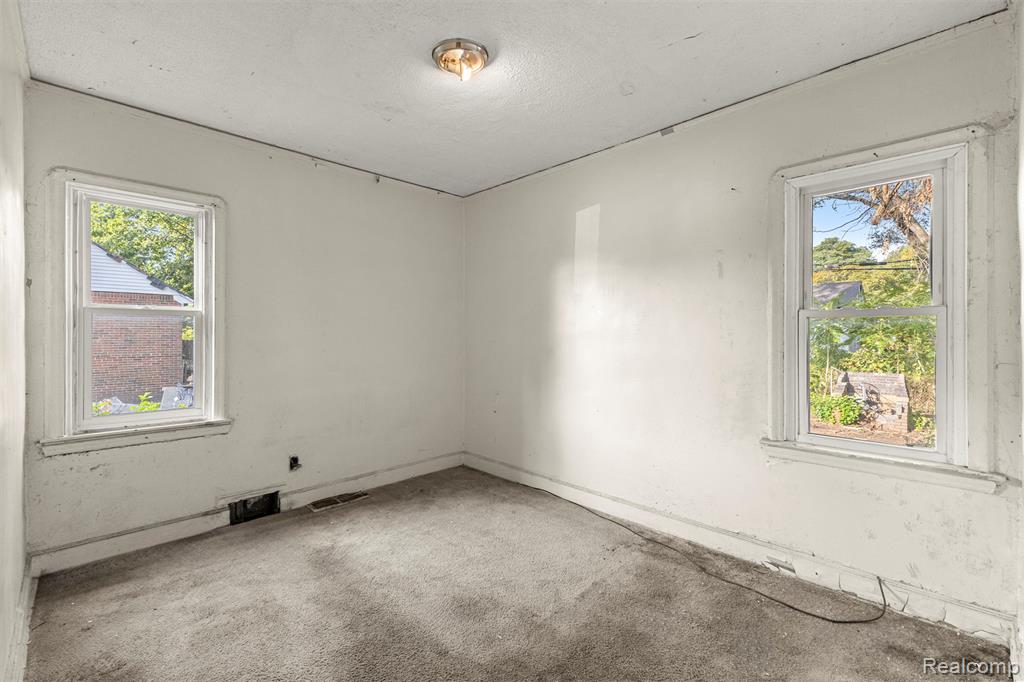 14885 Ward Avenue, Detroit, MI 48227 — Photo 17