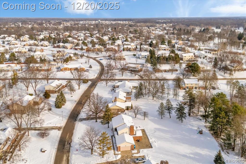 518 Charing Cross Drive, Grand Blanc, MI 48439 — Photo 56