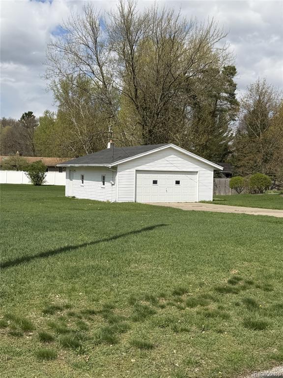 6912 Lynn Ann Drive, Hudsonville, MI 49426 — Photo 2