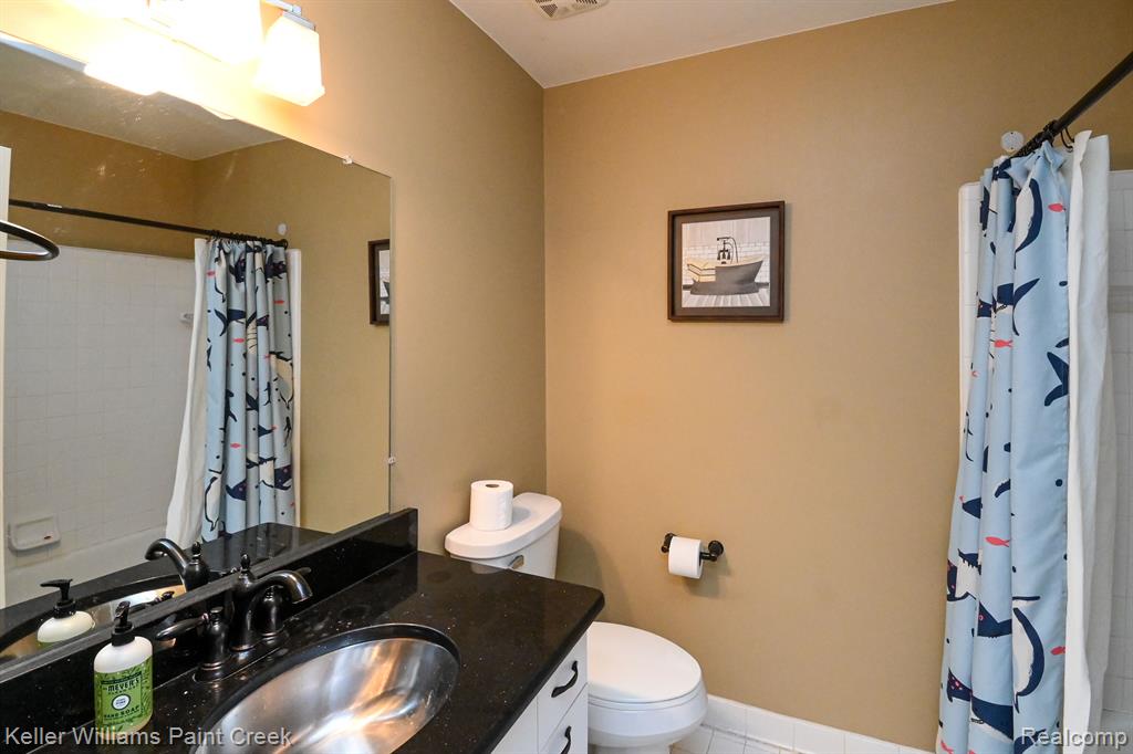 42571 Wimbleton Way, Novi, MI — Photo 35