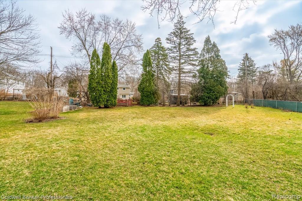 2648 Antietam Drive, Ann Arbor, MI 48105 — Photo 46
