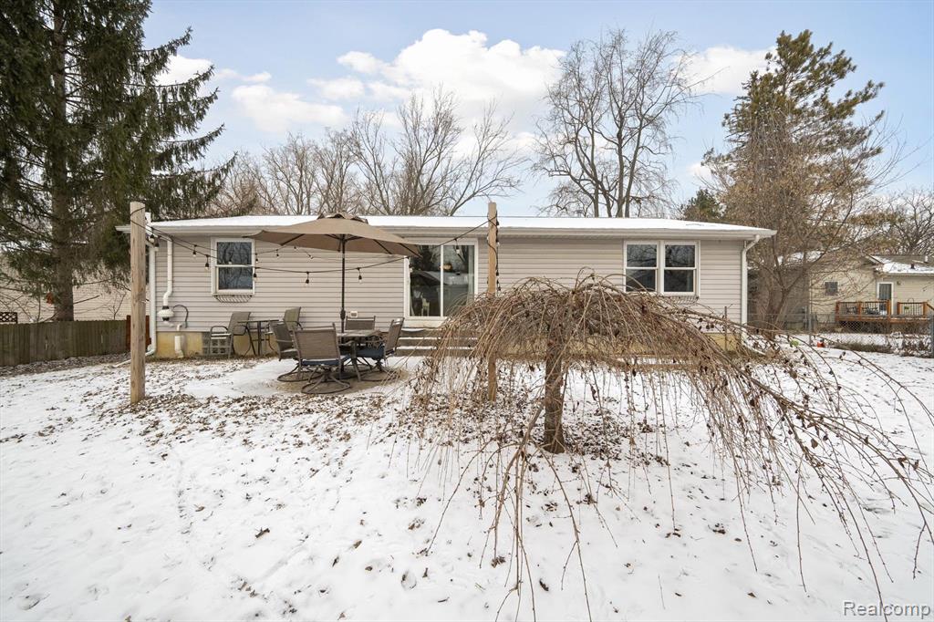 248 Beachway Street, Whitmore Lake, MI 48189 — Photo 35