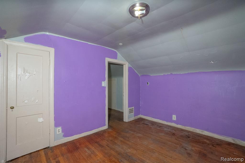 19140 ALGONAC Street, Detroit, MI 48234 — Photo 13