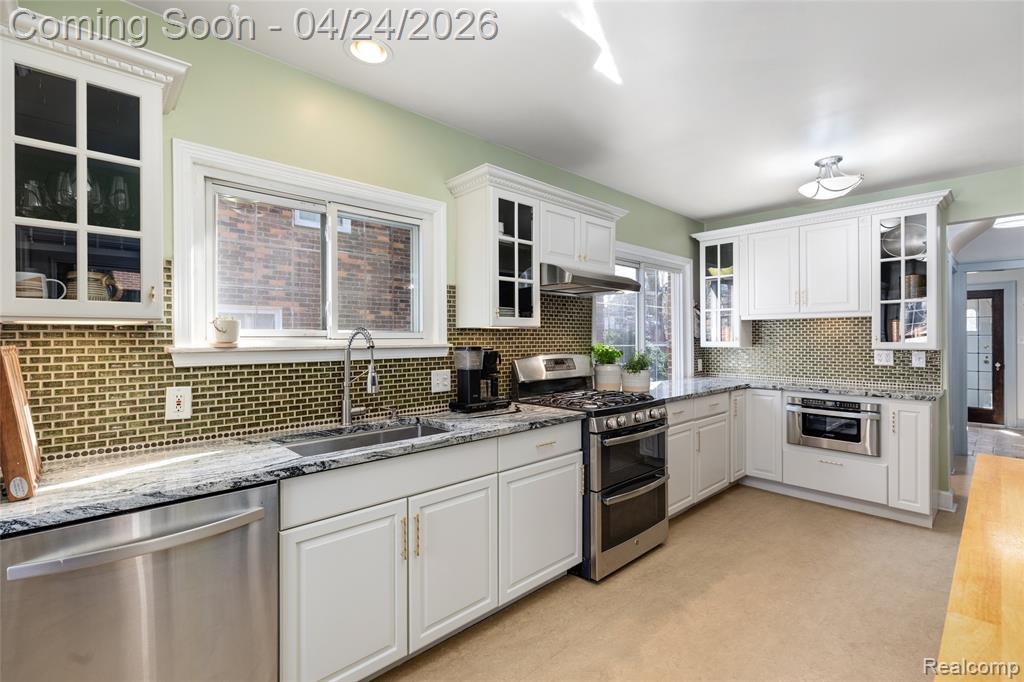 18974 Warrington Drive, Detroit, MI 48221 — Photo 18