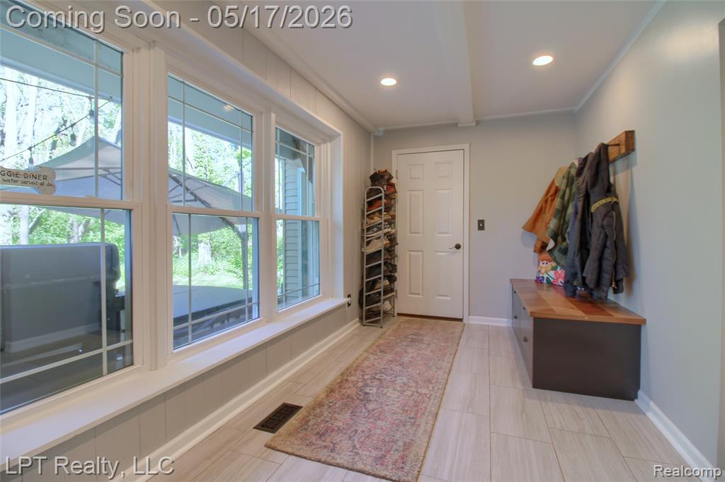 47300 Maplebrook, Northville, MI 48168 — Photo 43