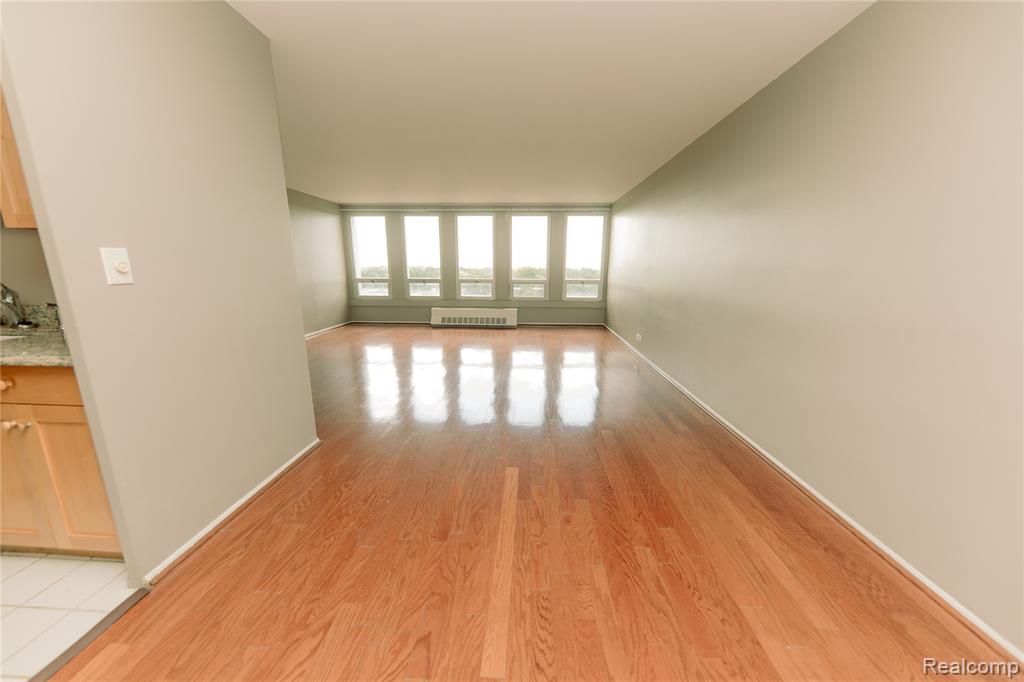 22700 Garrison Street, 906, Dearborn, MI 48124 — Photo 8