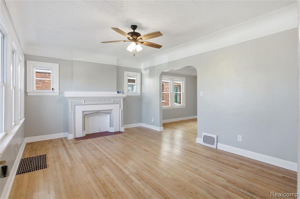 18418 Joann Street, Detroit, MI 48205 — Photo 5