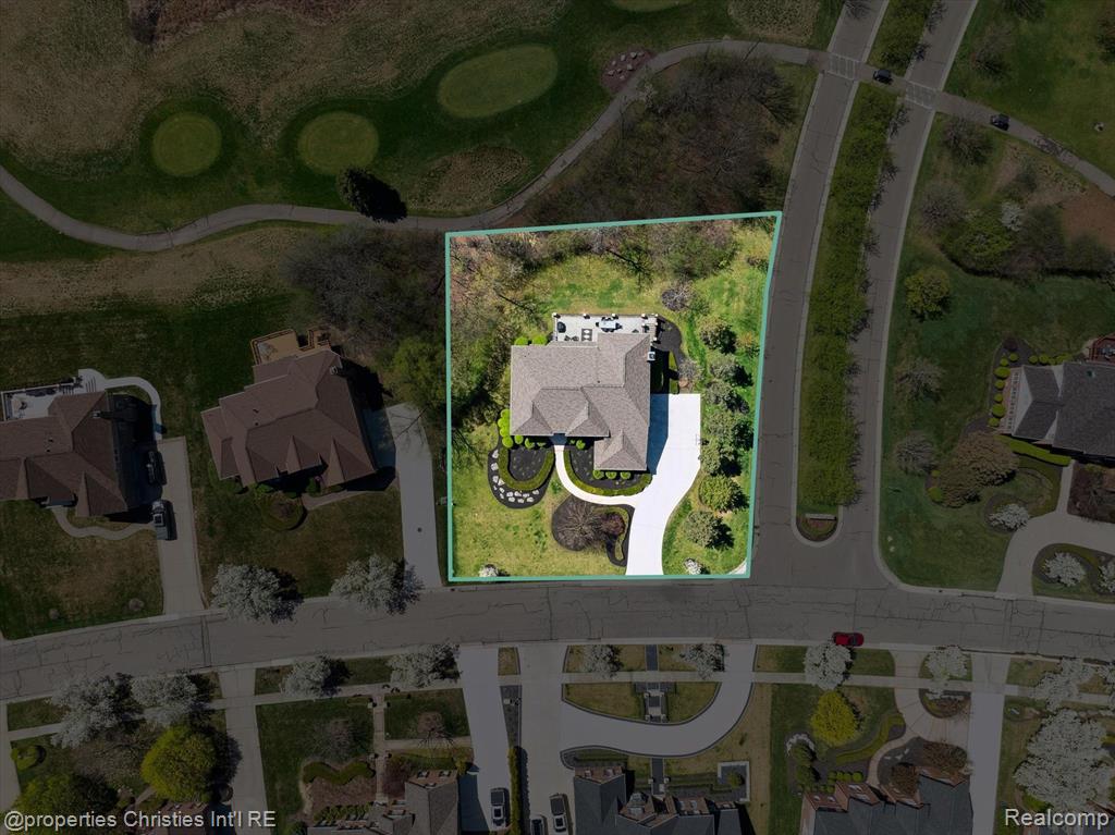 45933 TOURNAMENT Drive, Northville, MI 48168 — Photo 96