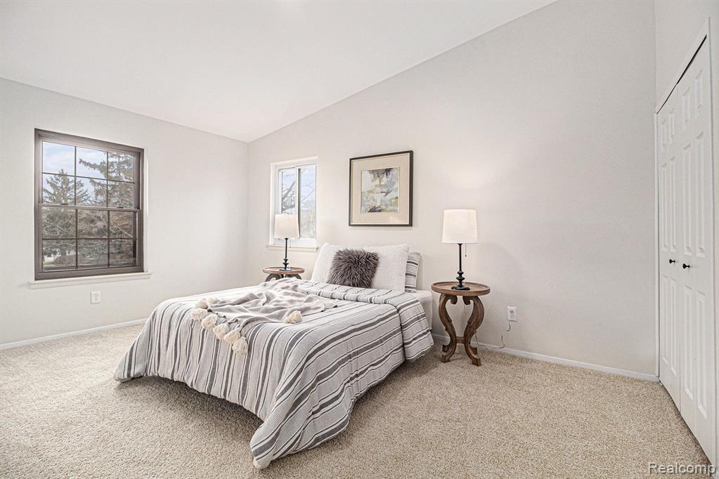 39872 CROSSWINDS, Novi, MI — Photo 9