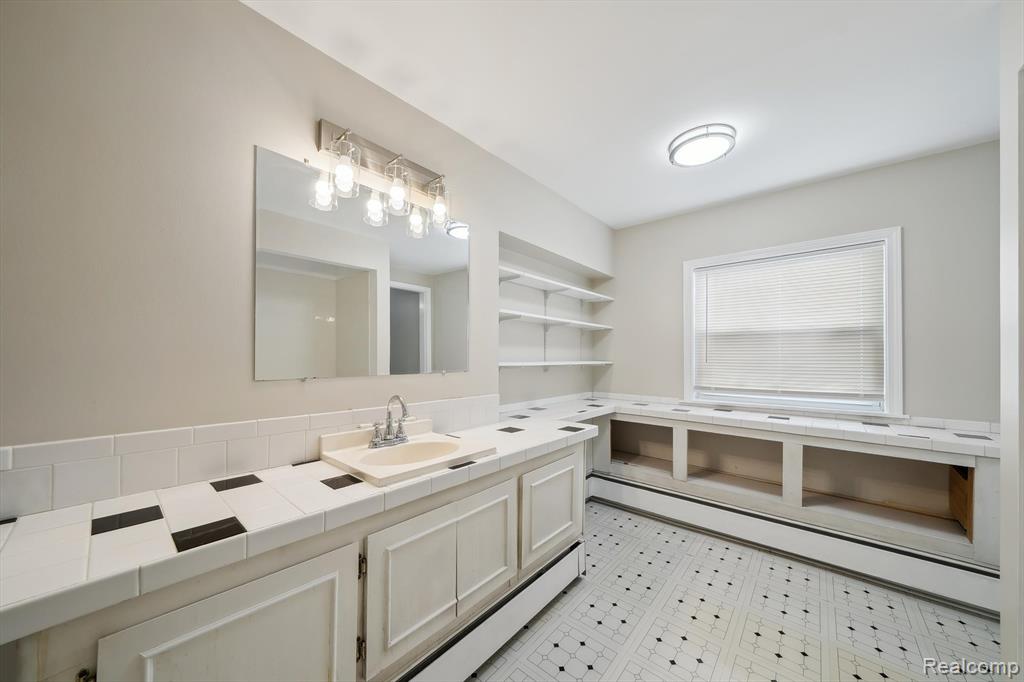 30808 Sheridan Street, Garden City, MI — Photo 15