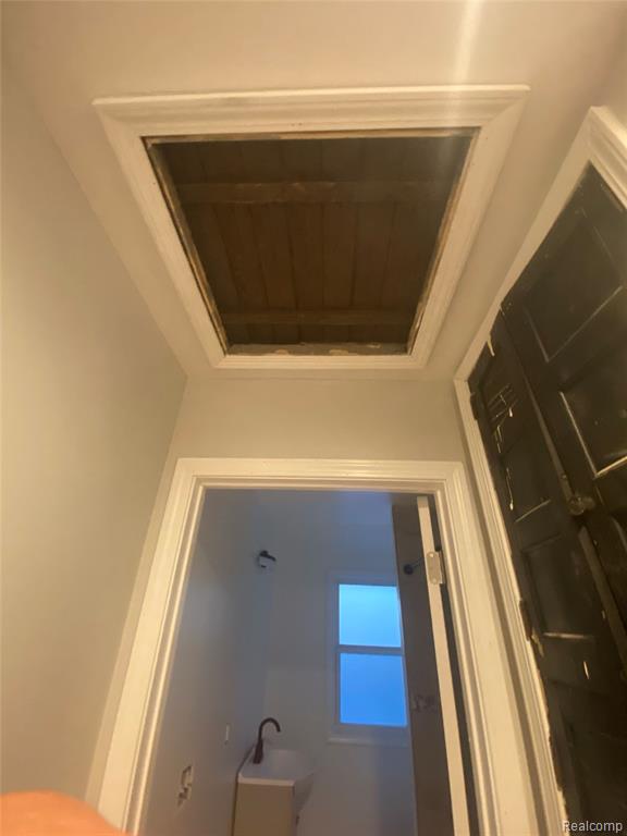 5594 Greenway Street, Detroit, MI 48204 — Photo 19