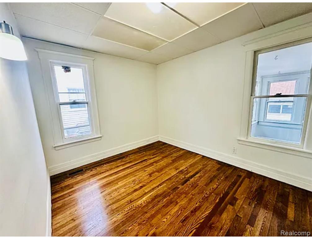 8175 Central, Center Line, MI 48015 — Photo 6