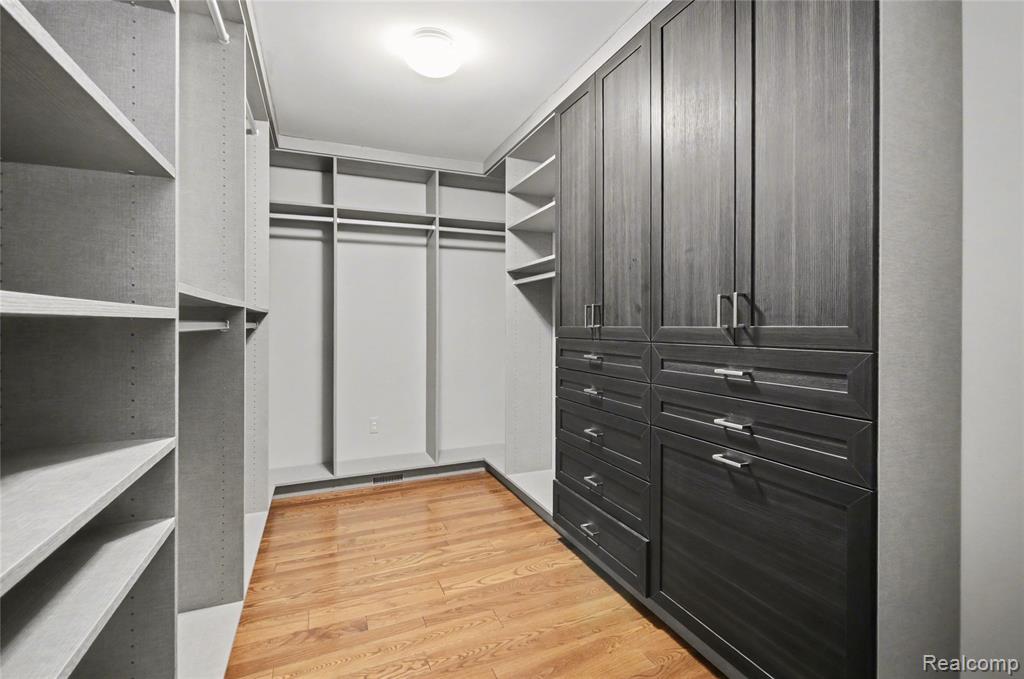 4179 Saint Andrews Street, Howell, MI 48843 — Photo 28