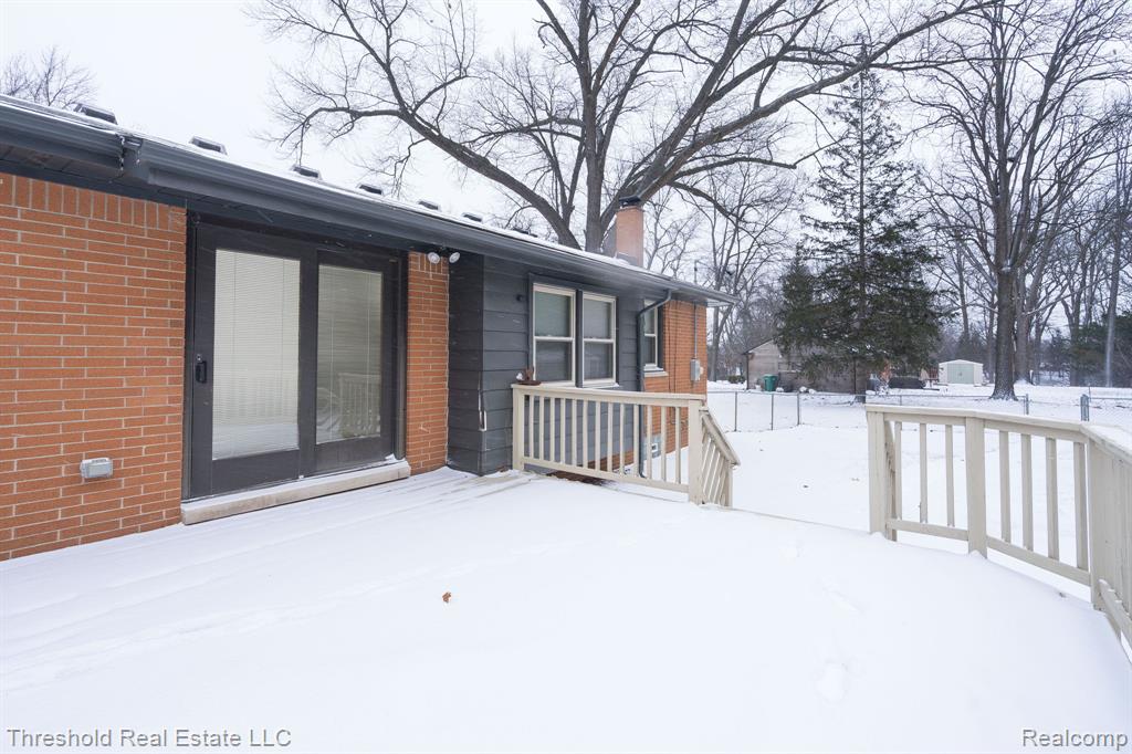 5595 Old Orchard Trail, Orchard Lake Village, MI 48324 — Photo 42