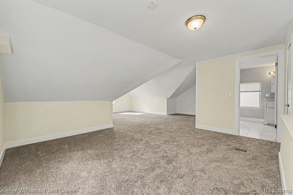 9436 Beaconsfield Street, Detroit, MI 48224 — Photo 17