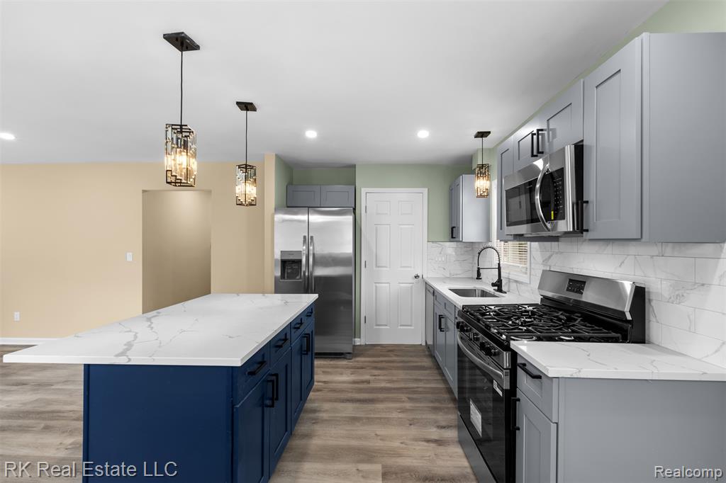 23290 Rosalind Avenue, Eastpointe, MI 48021 — Photo 13