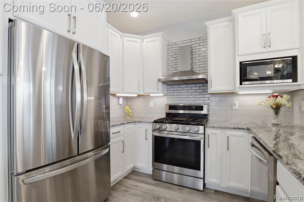 16289 Whitehead Drive, Linden, MI 48451 — Photo 13