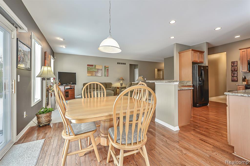 24624 ROSEMONT Drive, South Lyon, MI 48178 — Photo 11